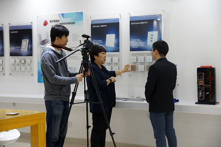 CCTV finance channel visited our showroom